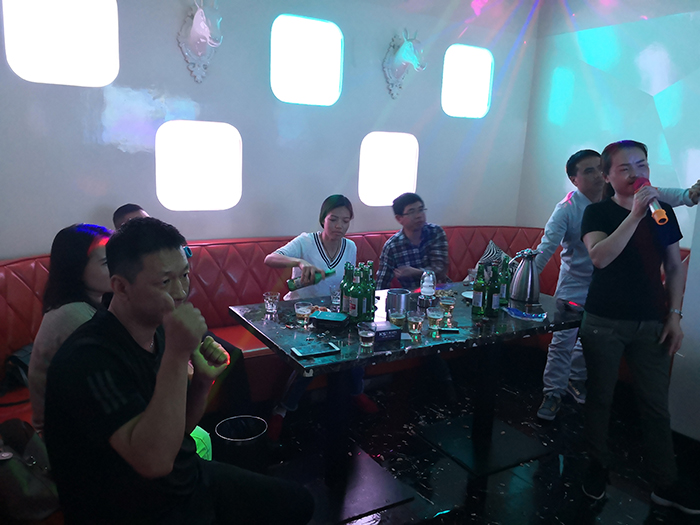 2019年5月1日 欢度“五.一”我们相约K歌 快乐度节