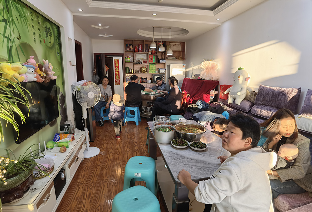 20240504 美味小龙虾 小莉姨妈家的美食棒棒哒 真停不下来了！