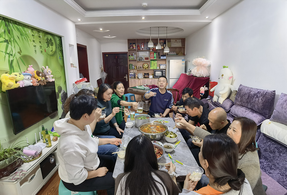 20240504 美味小龙虾 小莉姨妈家的美食棒棒哒 真停不下来了！