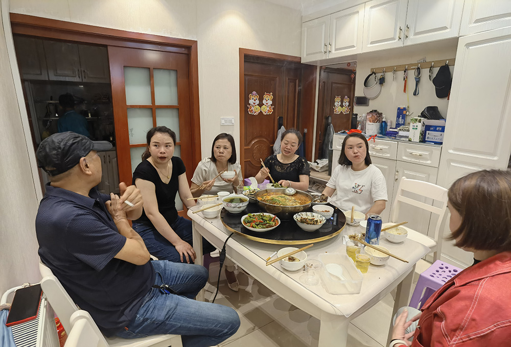 20240529 相约在小河五哥家 今天是个好日子 相聚是缘！