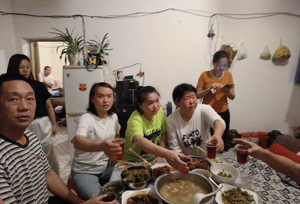 20240629 大小双生日 我们在一起 愿双双更年轻漂亮！